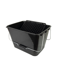 Cubeta Pro Plástico 16 L negra + rejilla