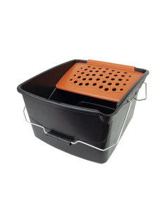 Cubeta Plástica Eco Pentrilo Naranja 16 L + Rejilla